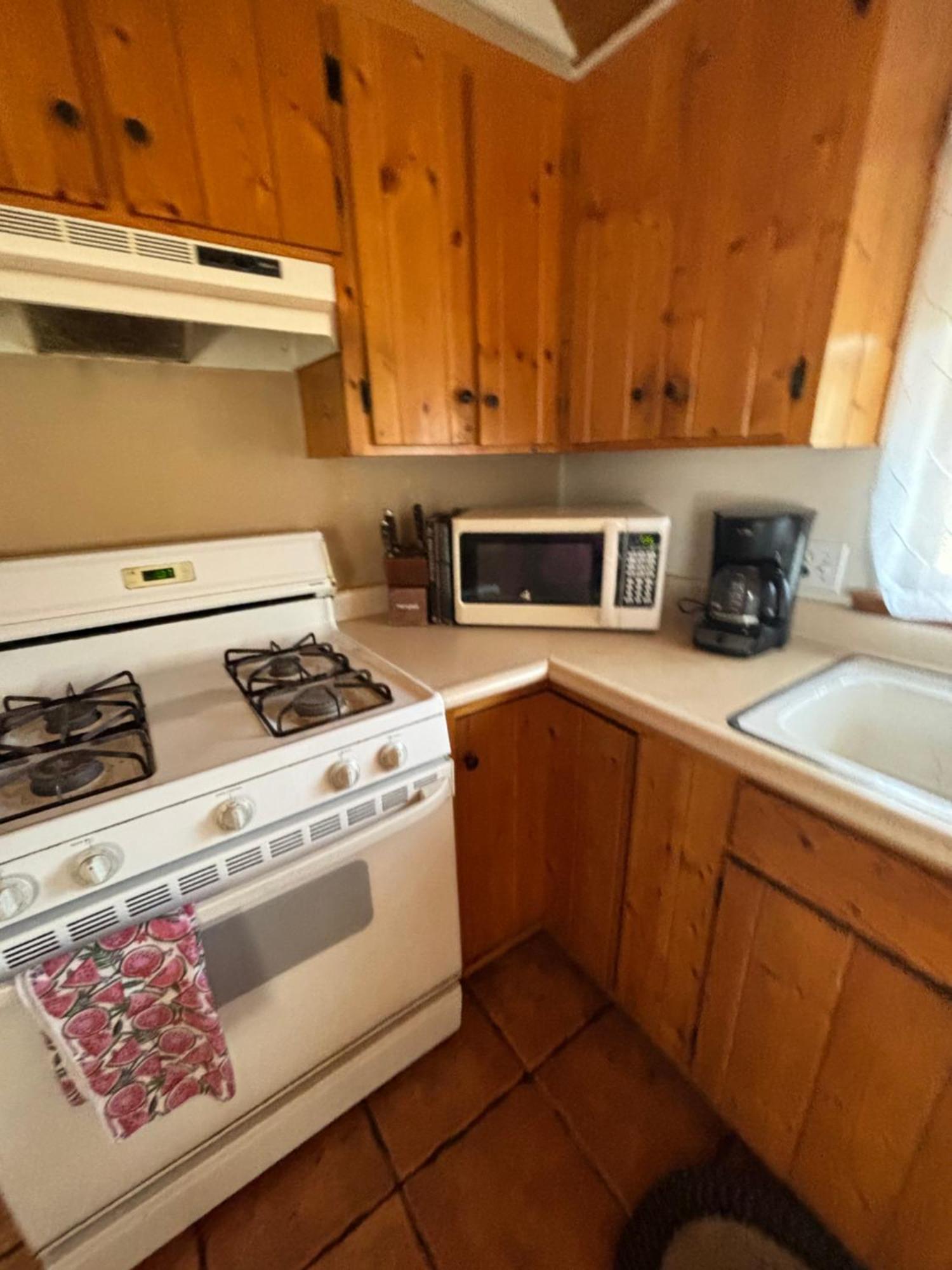 ת'רי ריברס Sequoia River Front Cabins מראה חיצוני תמונה
